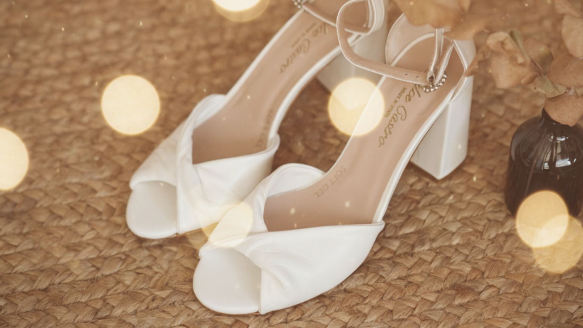 Soñar con zapatos blancos de novia