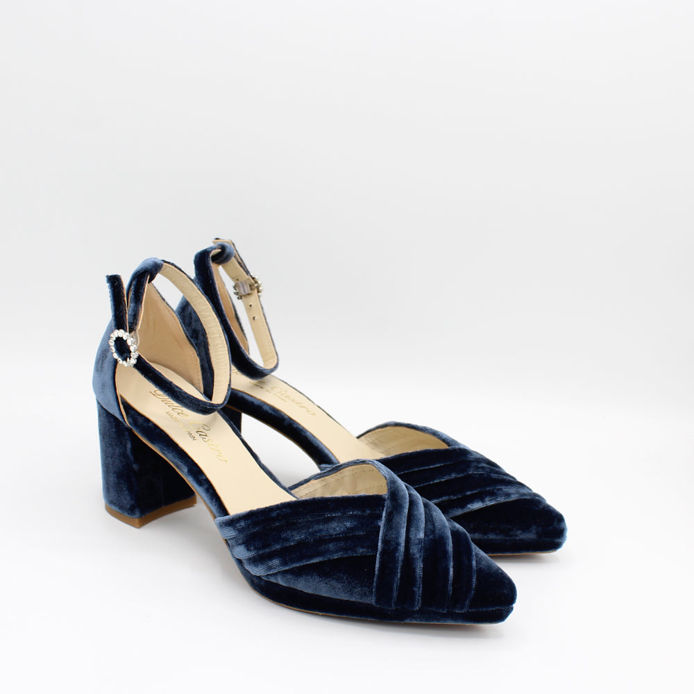 VELVET INDIGO