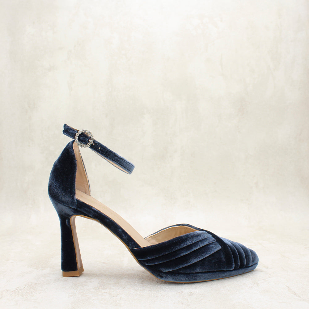 VELVET INDIGO