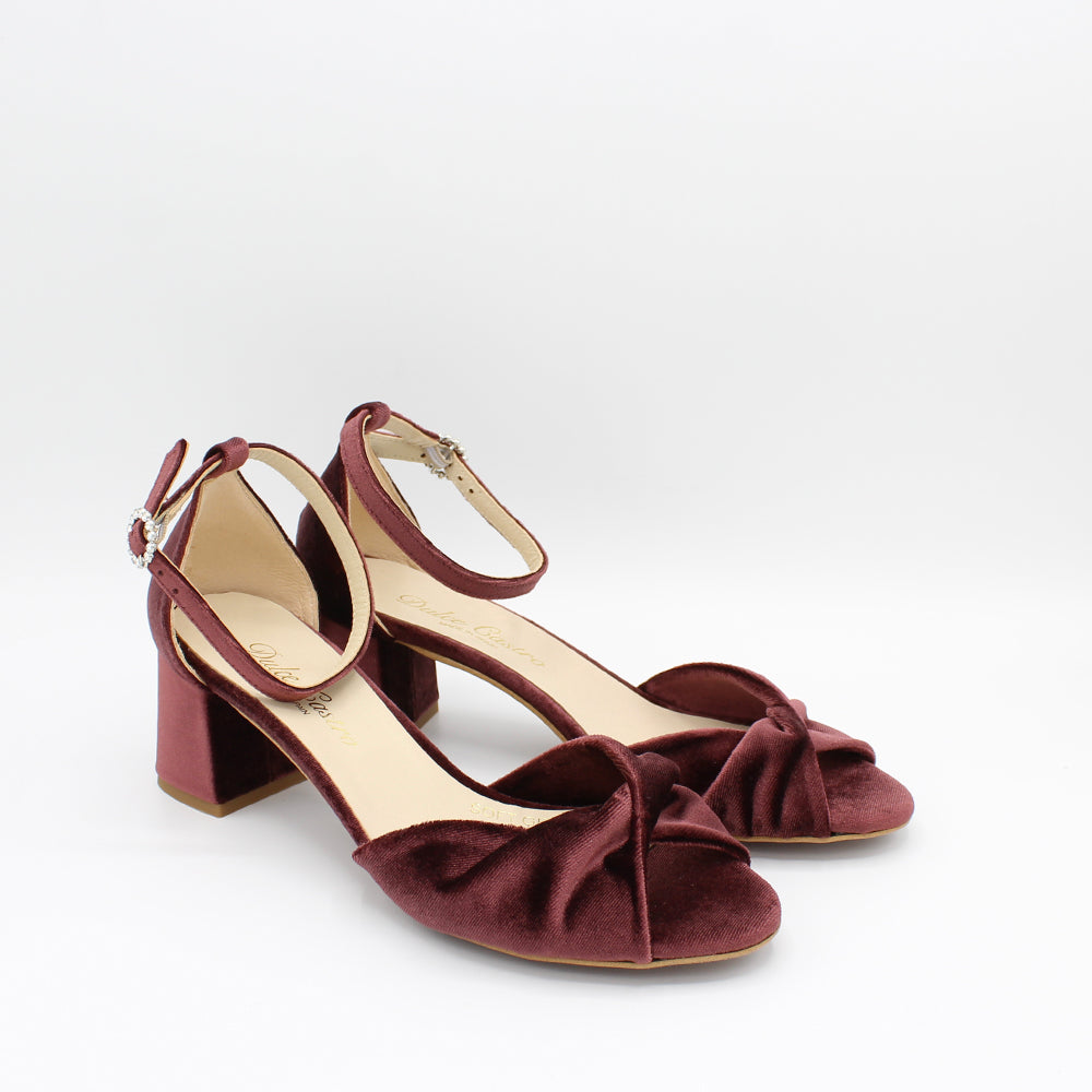 VELVET BURDEOS