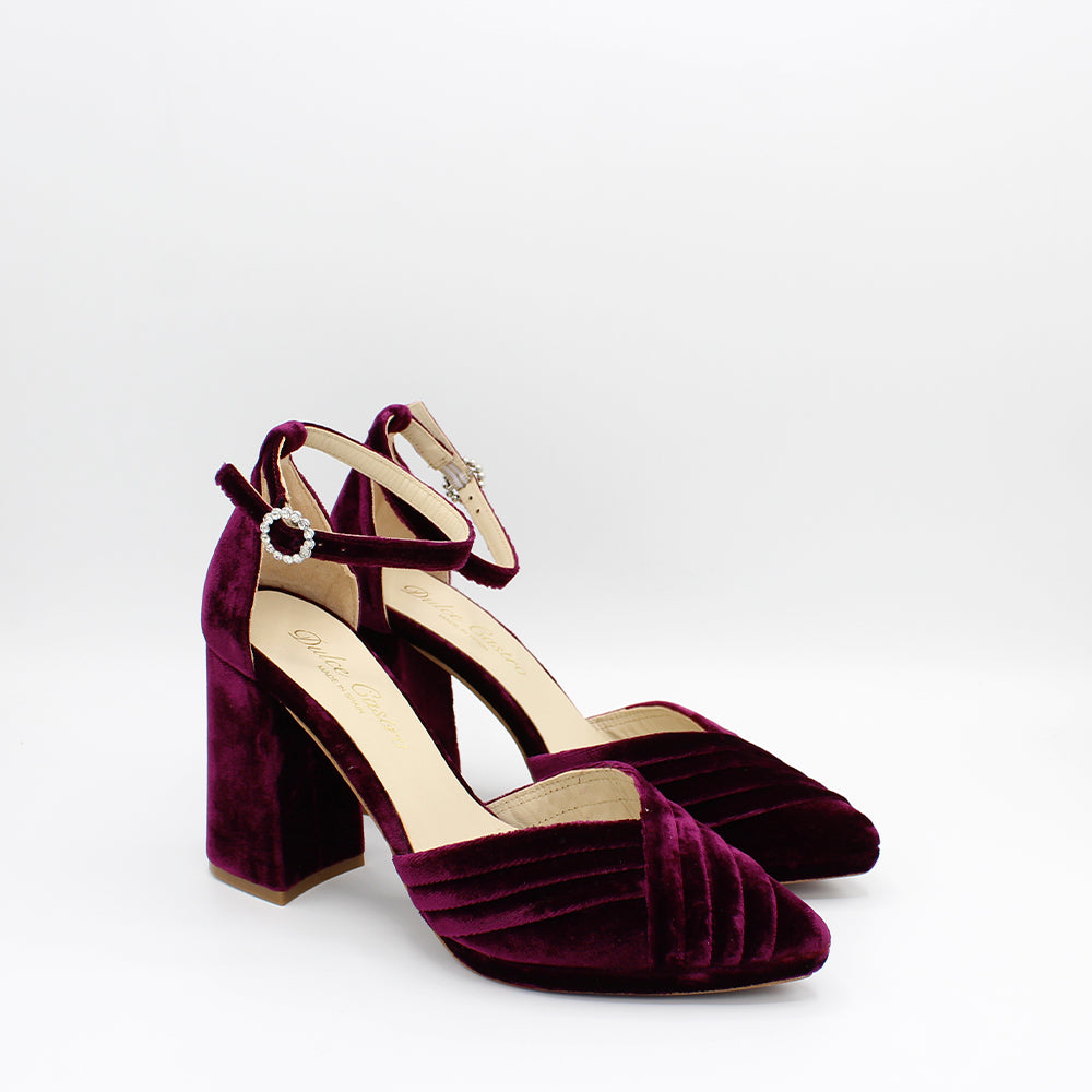VELVET BURDEOS