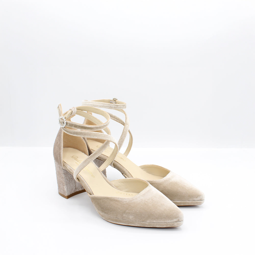 VELVET TAUPE, BRDO