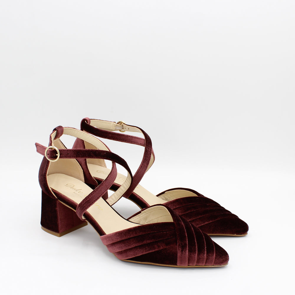 VELVET BURDEOS