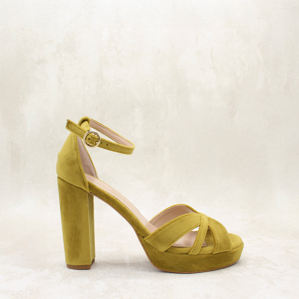 CHARLOTTE 10 VELVET MOSTAZA