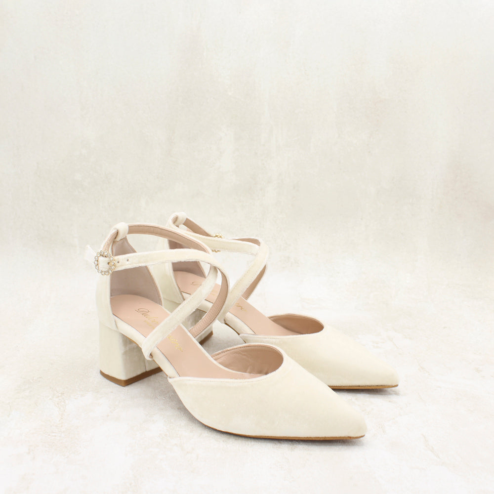CLAUDIA 5 VELVET BLANCO