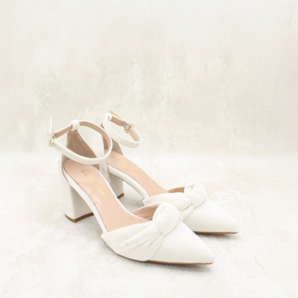 NICOLETTA 7 VELVET BLANCO
