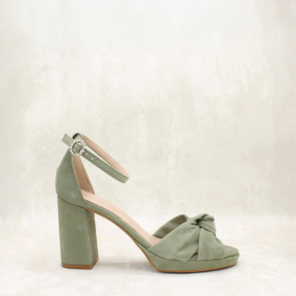 NICOLE 8 ANTE SALVIA