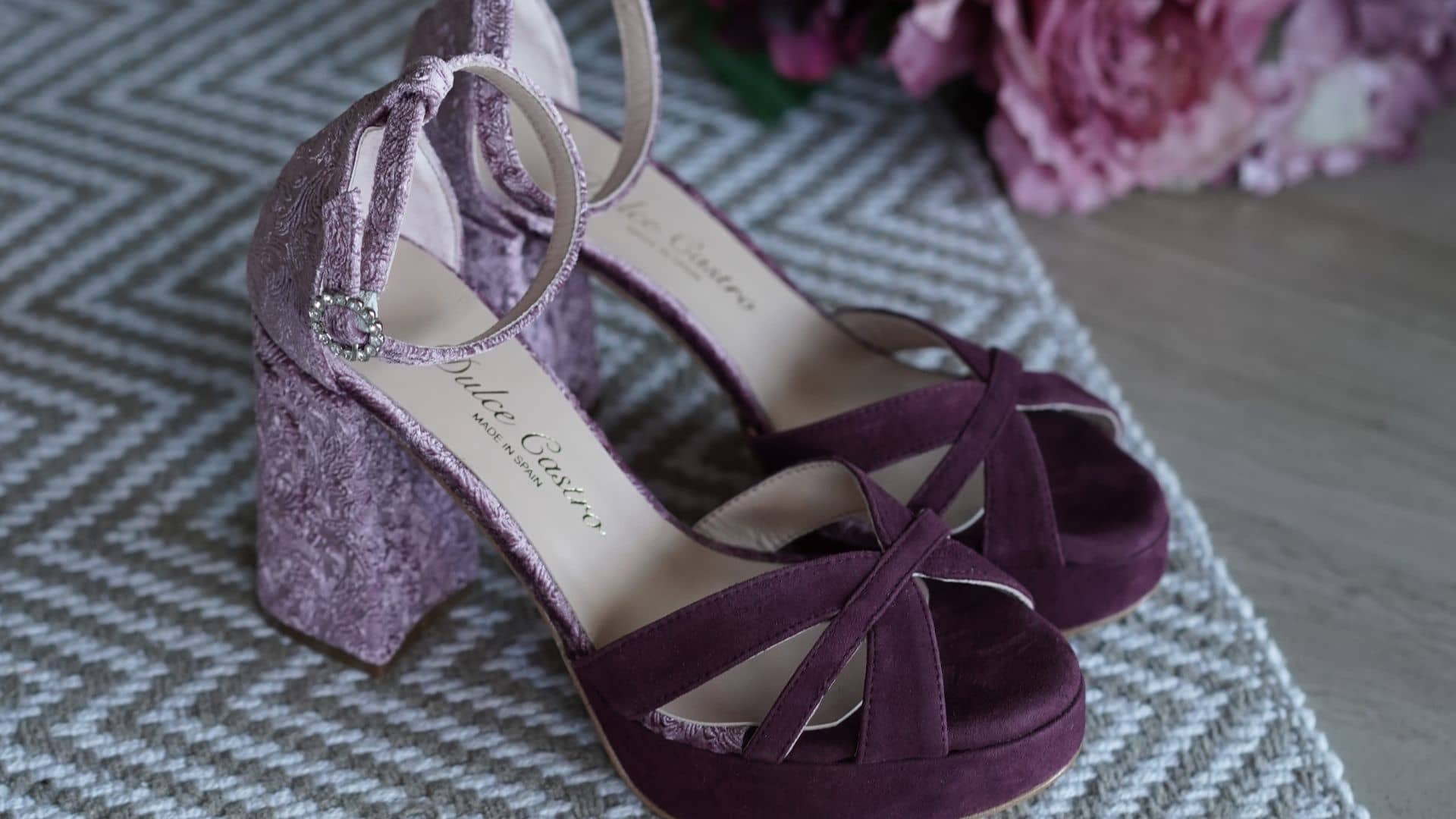 Color de zapatos para un vestido fucsia de fiesta