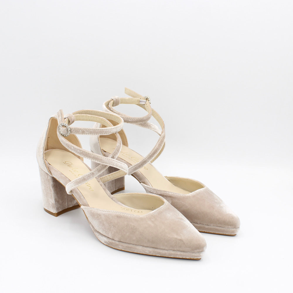 VELVET TAUPE