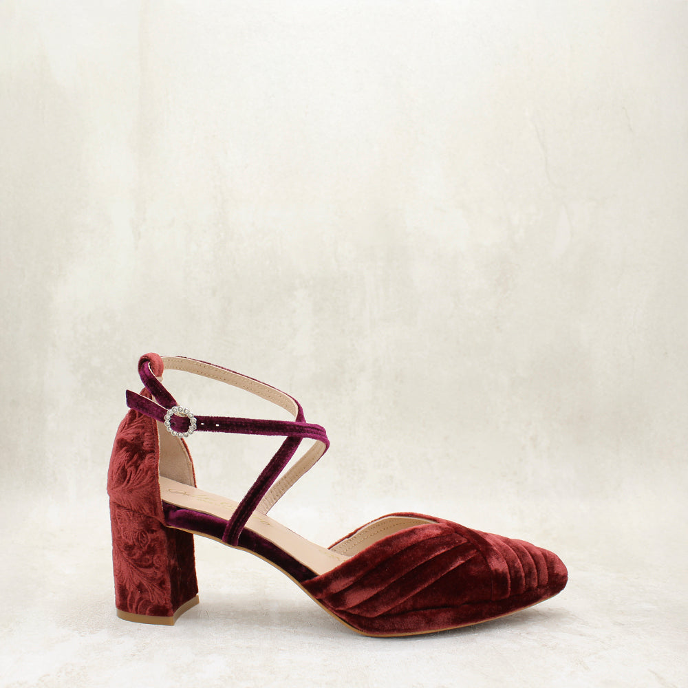 VELVET GARNET, BRDO, VELVET BURDEOS