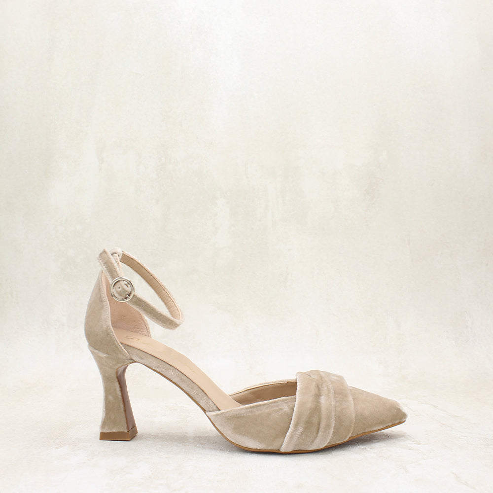 VELVET TAUPE