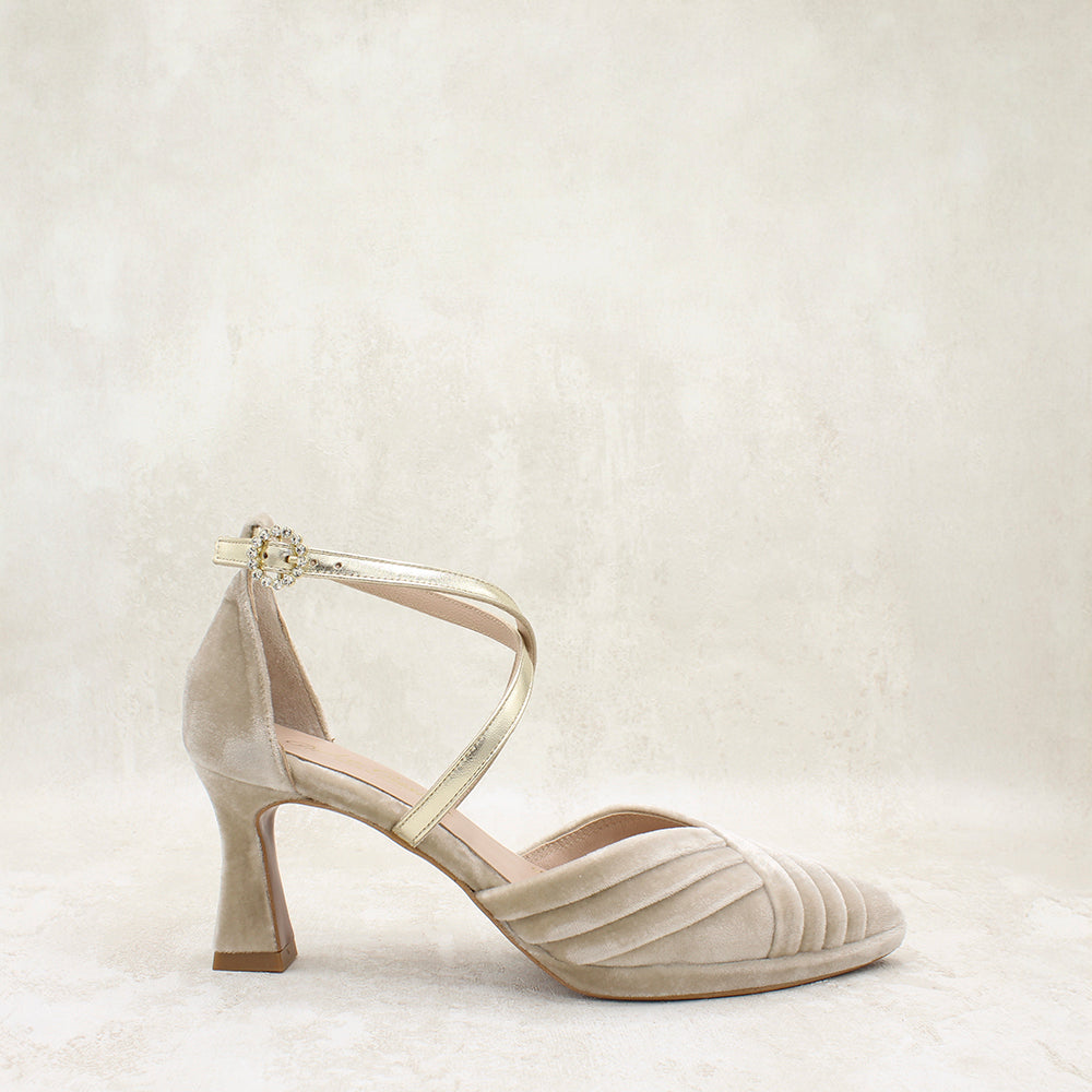 VELVET TAUPE, METAL CAVA