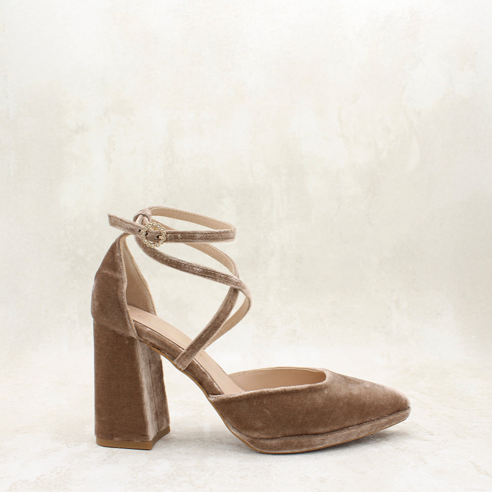 VELVET TOPO