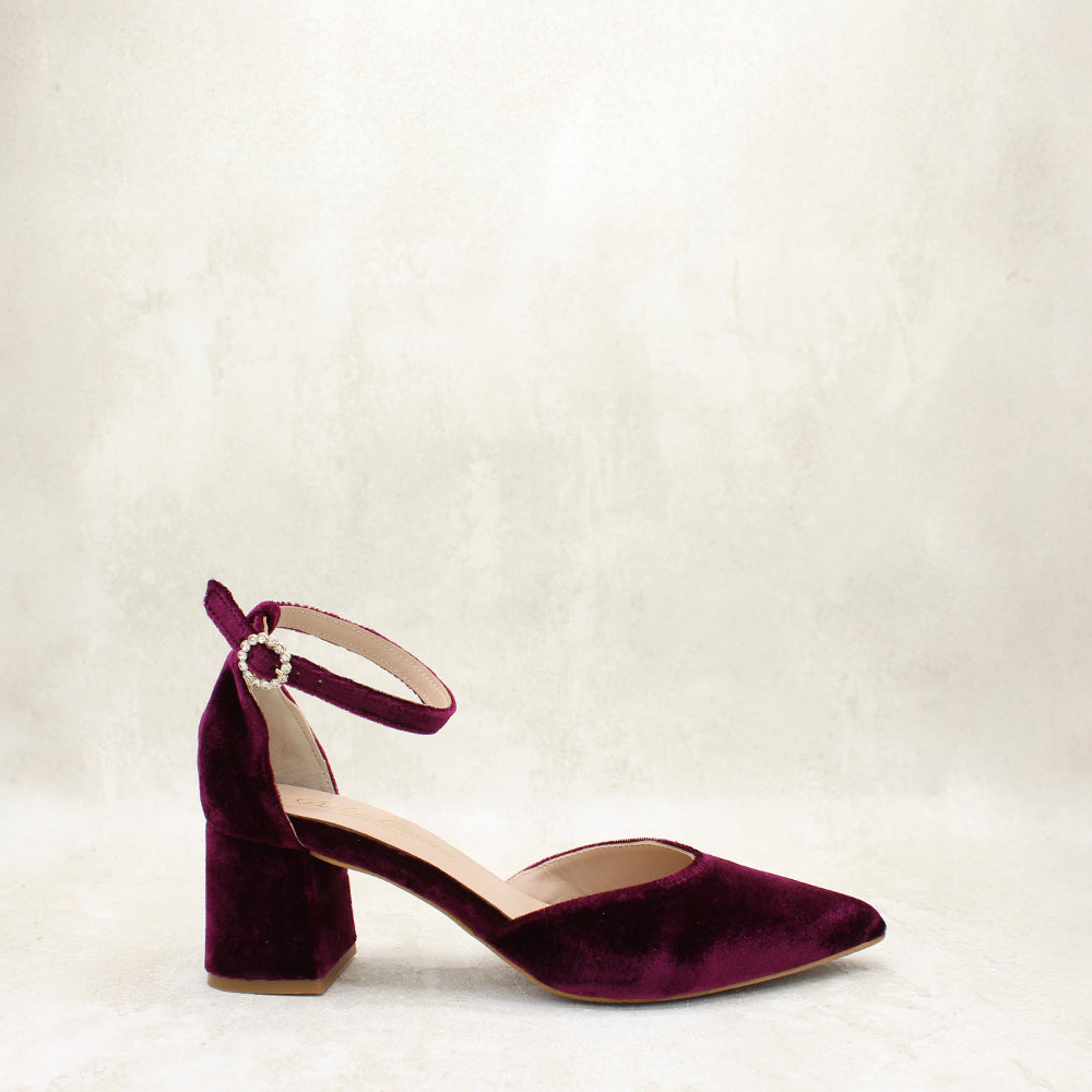 VELVET BURDEOS