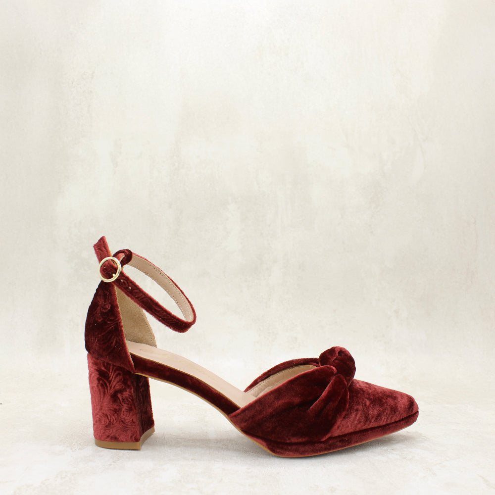 VELVET GARNET, BRDO