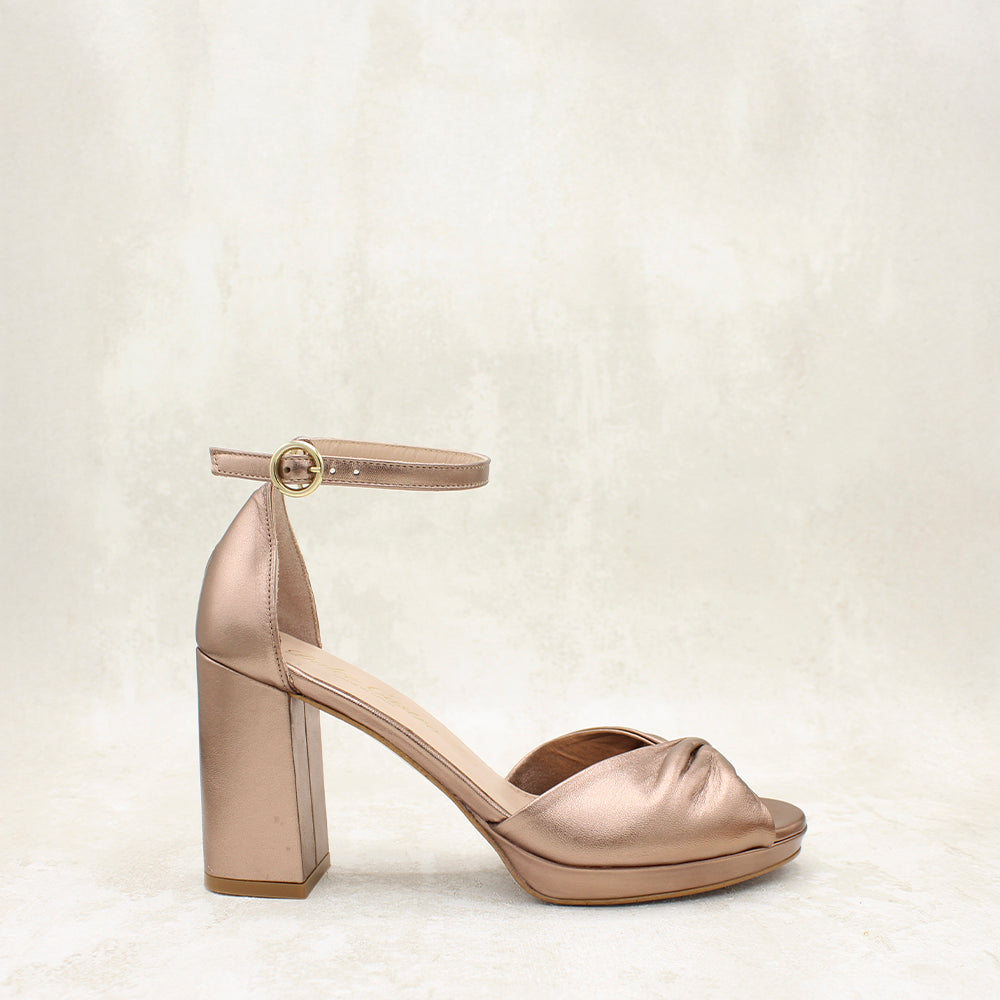 METAL BRONCE