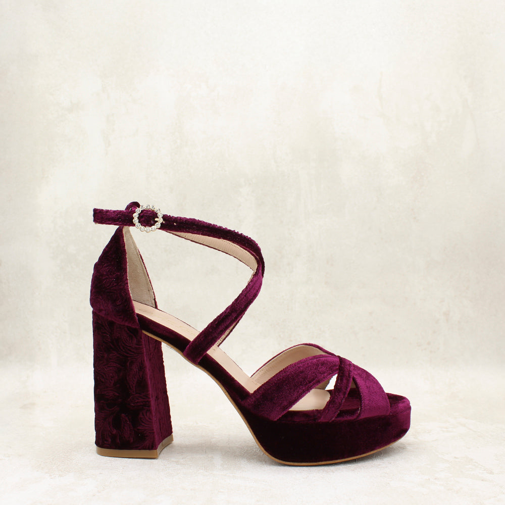 VELVET BURDEOS, BRDO