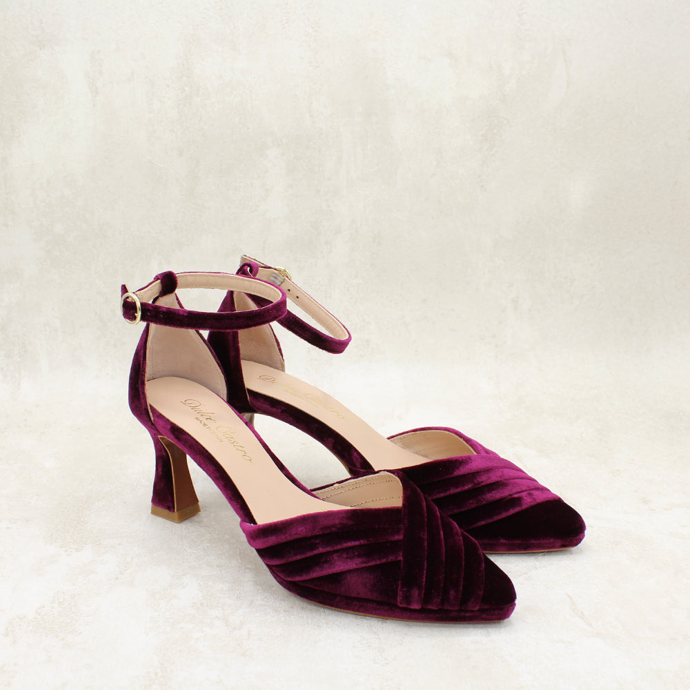 VELVET BURDEOS
