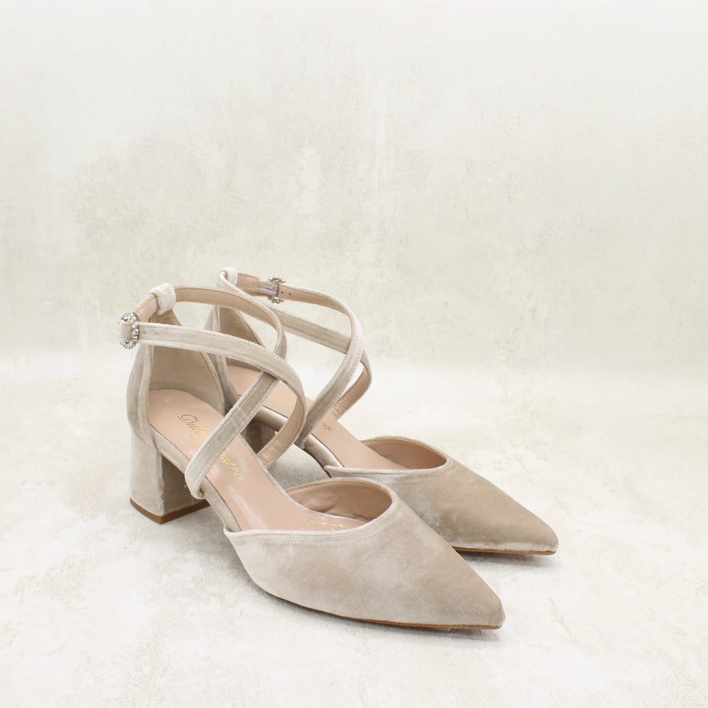 VELVET TAUPE