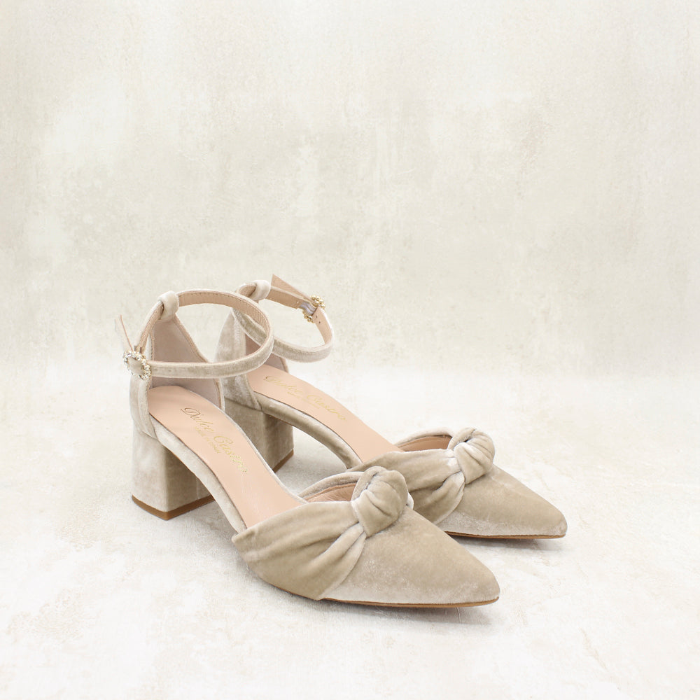 VELVET TAUPE
