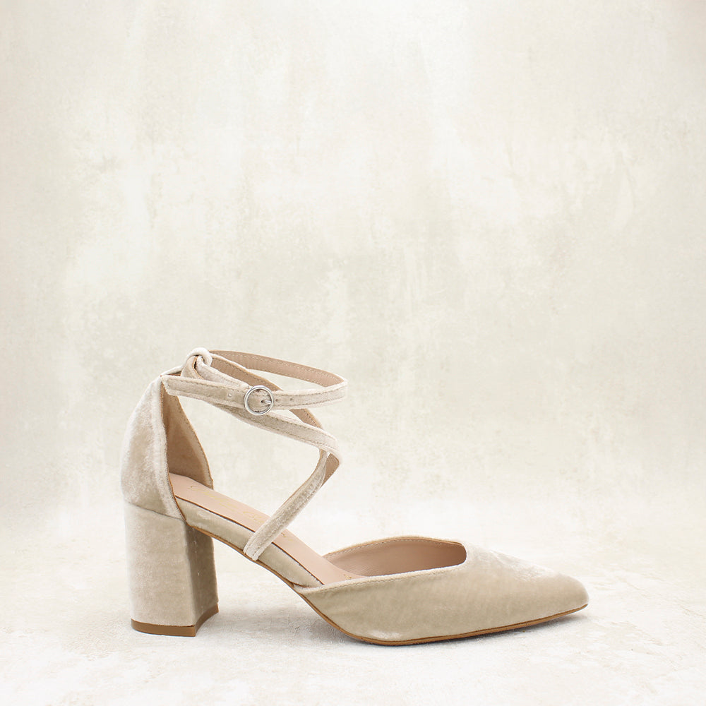 VALERIA 7 VELVET TAUPE