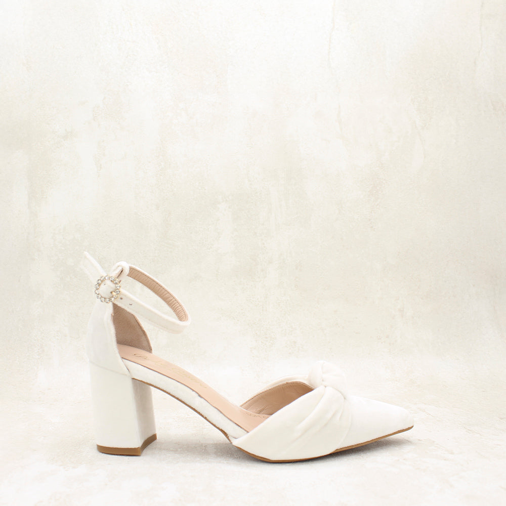 NICOLETTA 7 VELVET BLANCO