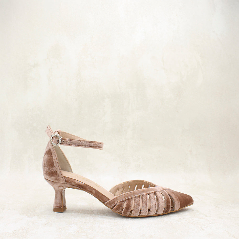 MARGETA 5 VELVET ARENA