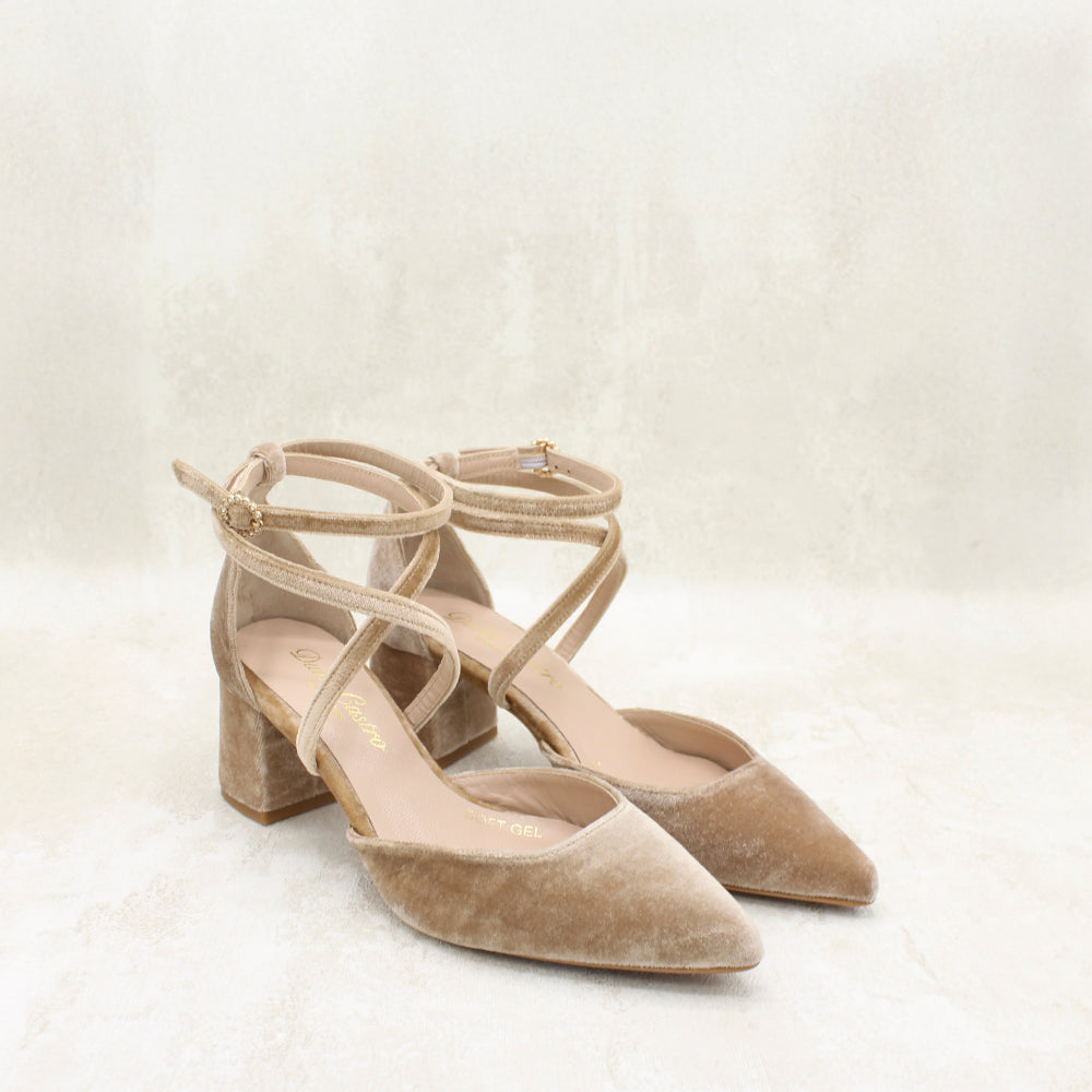 VALERIA 5 VELVET AVELLANA